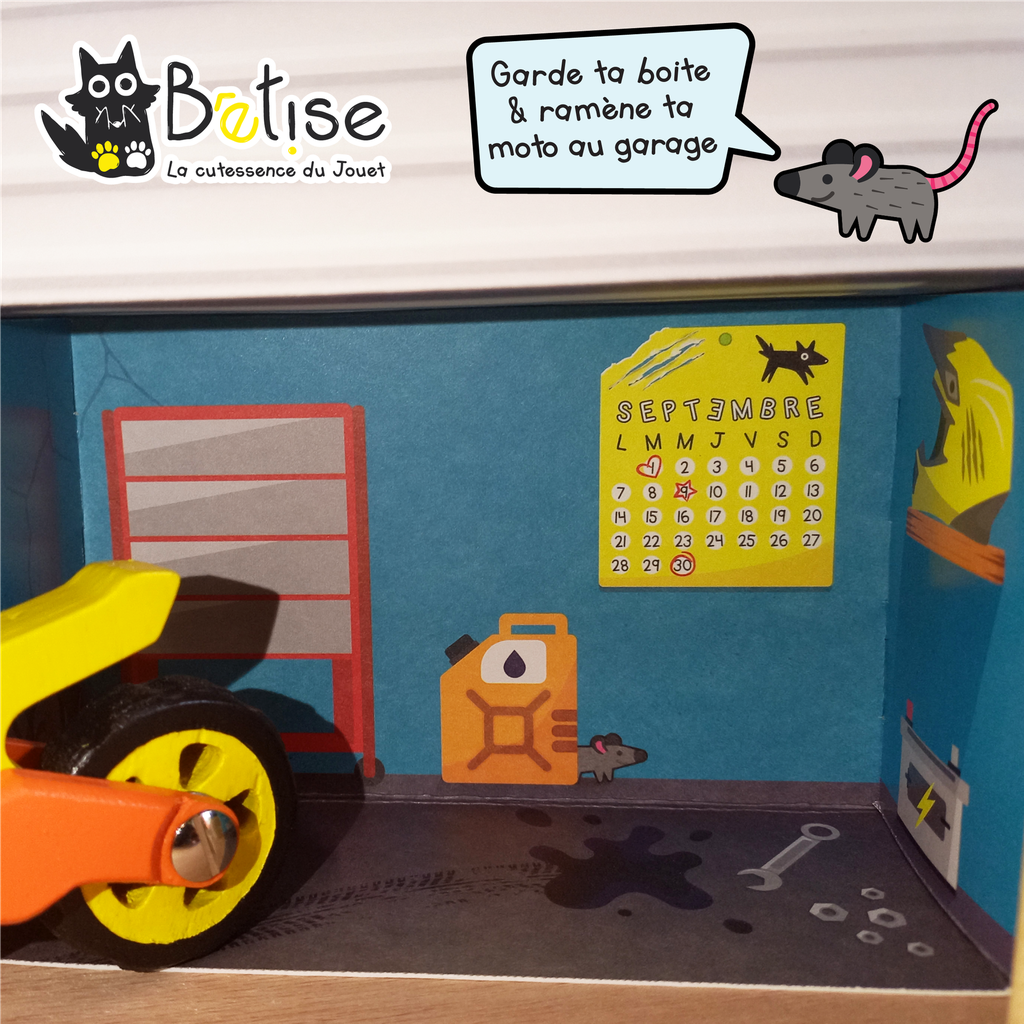 Boite avec intérieur Garage